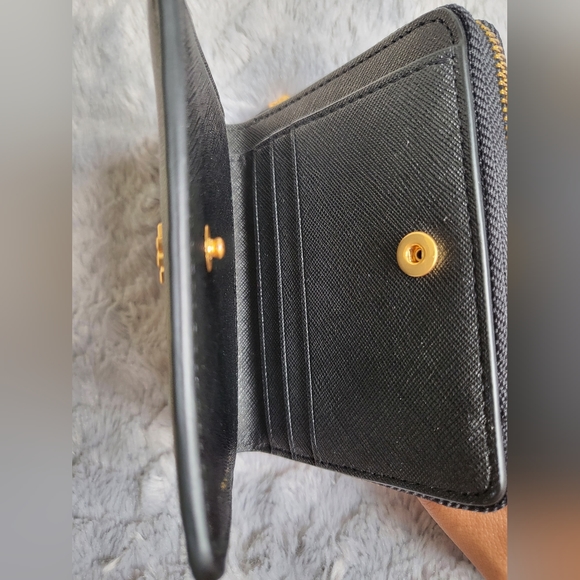 Tory Burch Black Mini Wallet - Picture 6 of 7